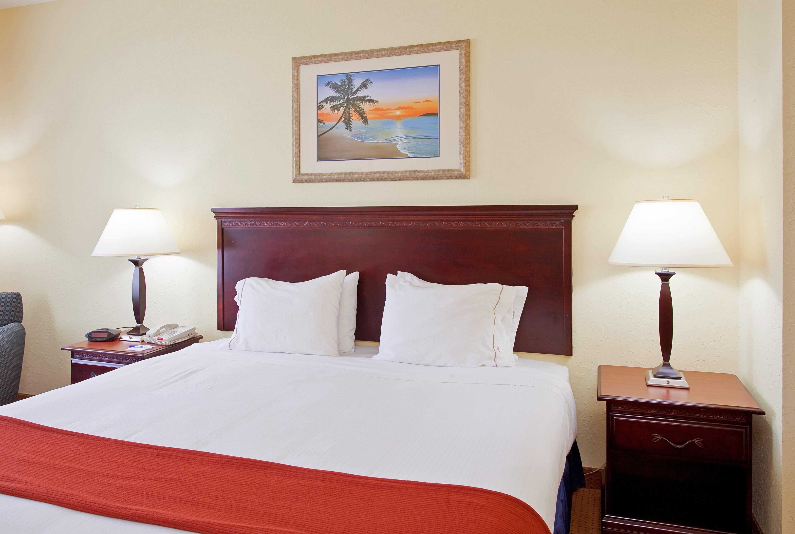 Holiday Inn Express Hotel & Suites Panama City-Tyndall Extérieur photo